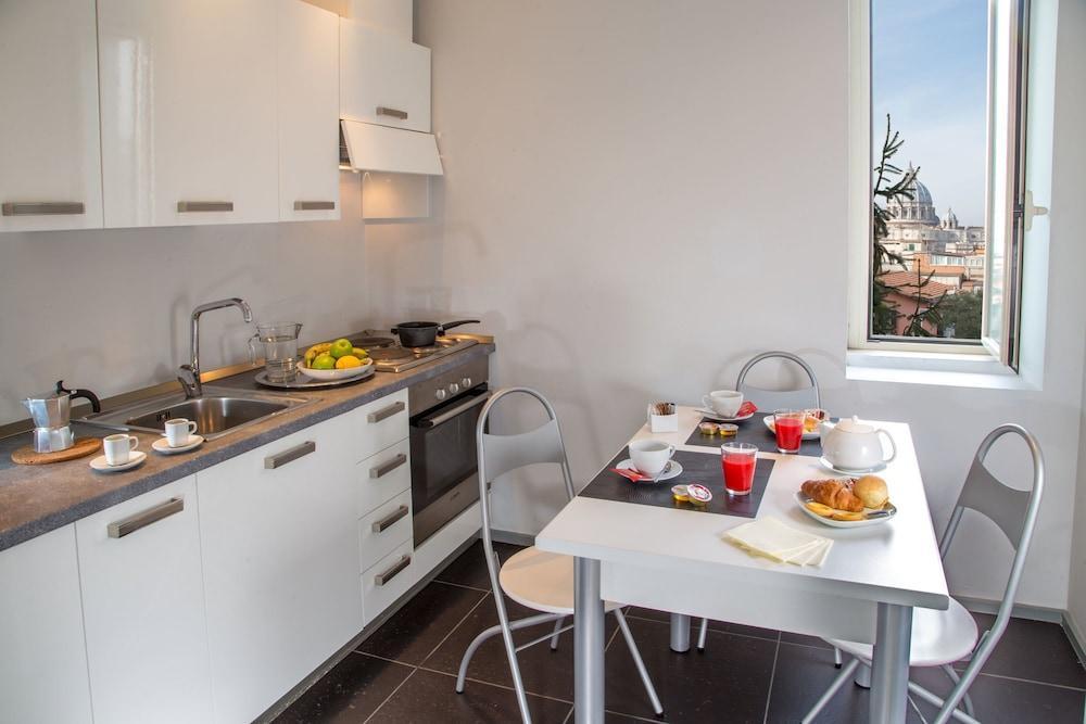 Roma Dreaming Aparthotel Extérieur photo