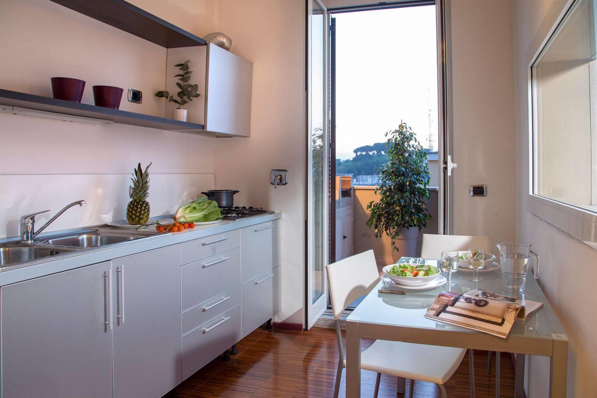 Roma Dreaming Aparthotel Extérieur photo