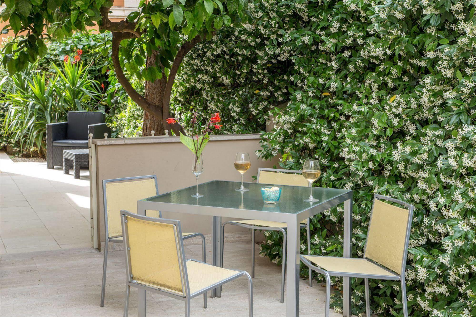 Roma Dreaming Aparthotel Extérieur photo