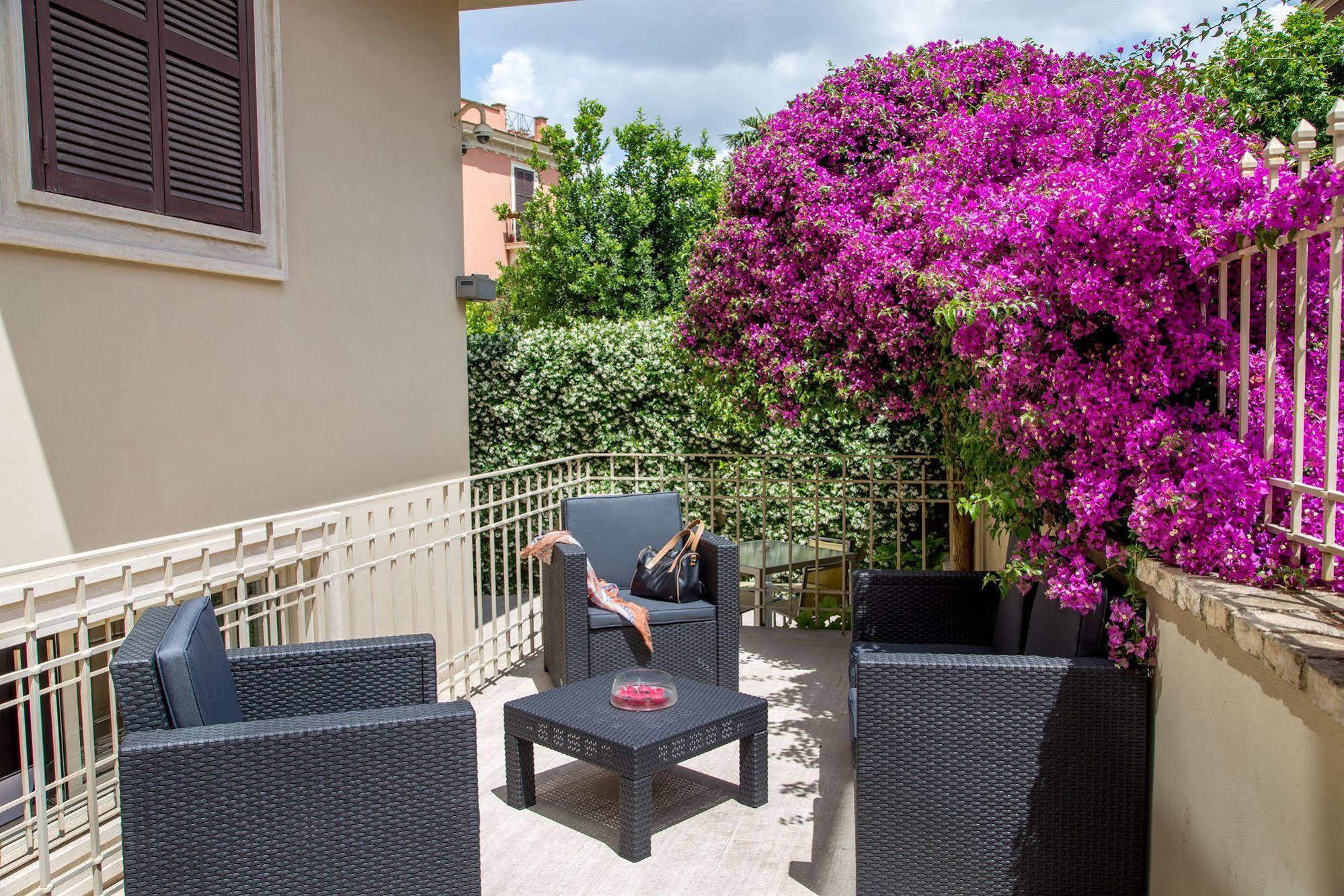 Roma Dreaming Aparthotel Extérieur photo